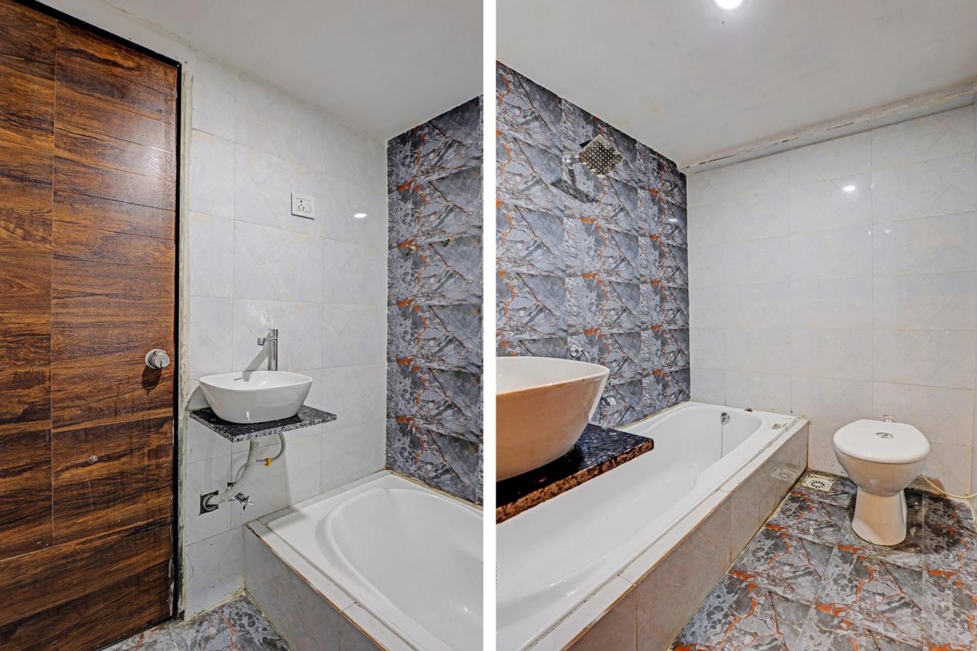 Collection O Hotel Swarg Сурат Екстериор снимка